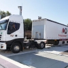 cargobeamer-lkw-faehrt-weg.jpg