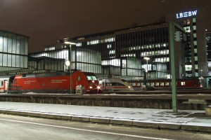 dscf39756_04_01_10_stuttgart_hbf