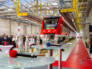 â€žvareoâ€œ: Premiere fÃ¼r zukunftsweisende Fahrzeuggeneration â€žAlstom Coradia LINTâ€œ im KÃ¶lner Dieselnetz