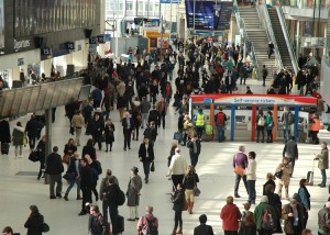 1-crowds-at-Waterloo-by-Phil-Marsh