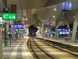 DSCF67742_04_04_13_wien_hbf